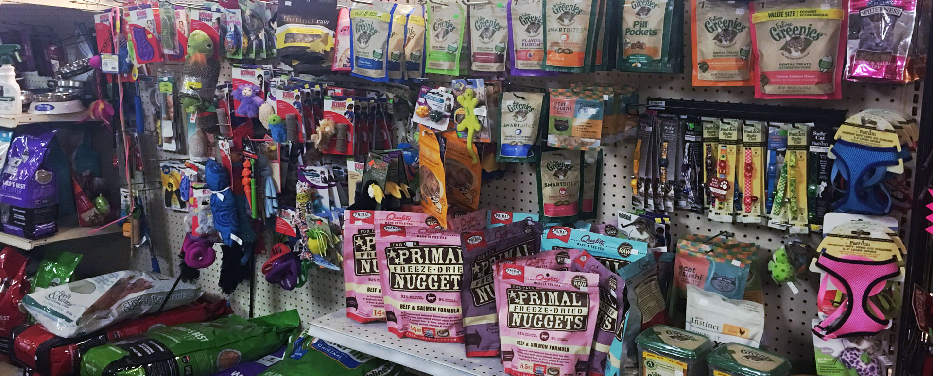 Pet supply store in Cotati, CA
